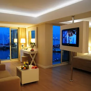 https://alesta-yacht.aegeanhotels.net