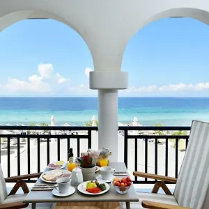 Daire Assano Seafront Luxury