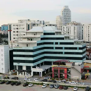 فندق ساريسا